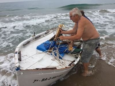 Acto vandálico en el varadero 2 Acte vandàlic al varador