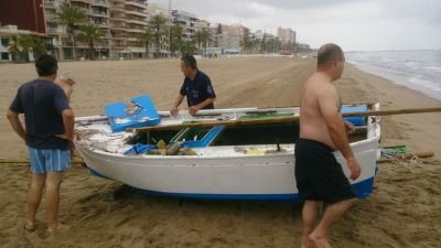 Acto vandálico en el varadero 3 Acte vandàlic al varador